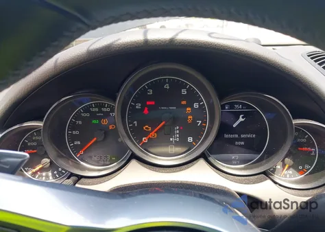 2017 Porsche Cayenne Platinum Edition z USA, uszkodzony, nr VIN WP1AA2A25HKA80374